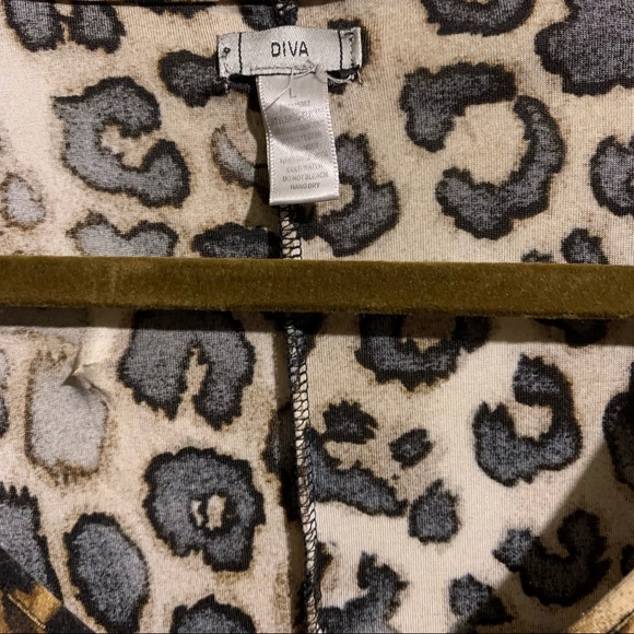 Leopard Print Size L with Shoulder Pads 3/4 Sleeve Brown Black Cream - Picture 6 of 7